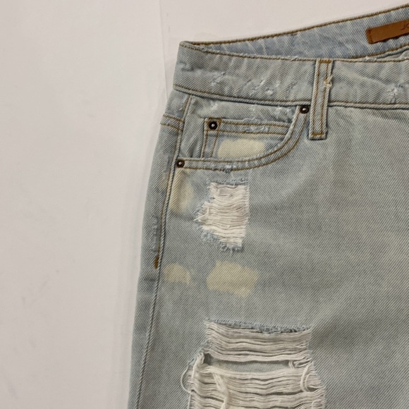Joe's Jeans NWT The Finn Distressed Bermuda Collectors Edition Shorts Size 27 - Picture 4 of 14